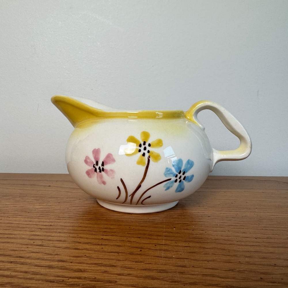 Hull Pottery‎ Cinderella Floral Creamer Pitcher 28 4.5 USA Yellow Pink Blue MCM
